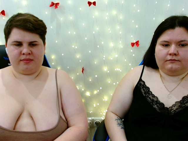 BeckyAndEllen live cam