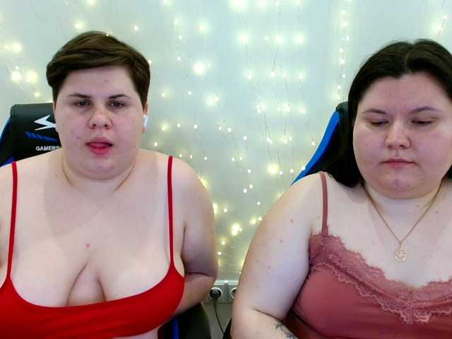 BeckyAndEllen's BongaCams show and profile