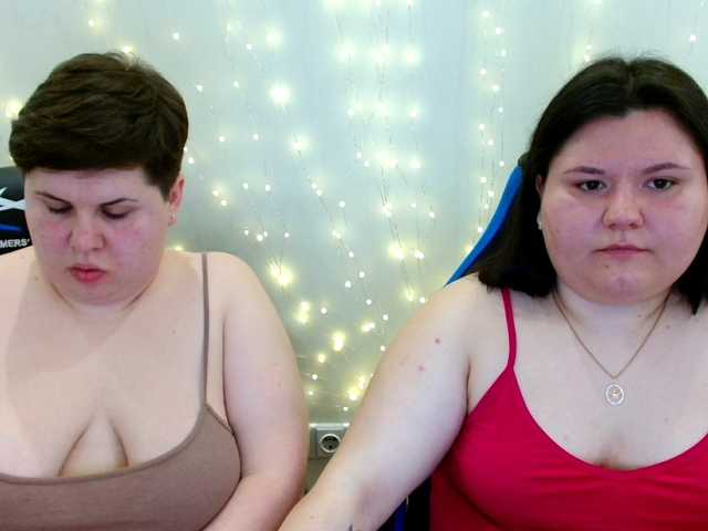 BeckyAndEllen's BongaCams show and profile