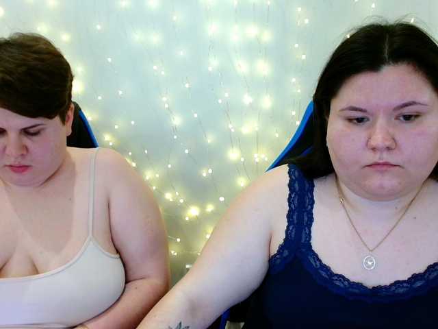 BeckyAndEllen's BongaCams show and profile
