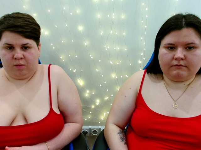 BeckyAndEllen's BongaCams show and profile