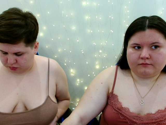 BeckyAndEllen's BongaCams show and profile