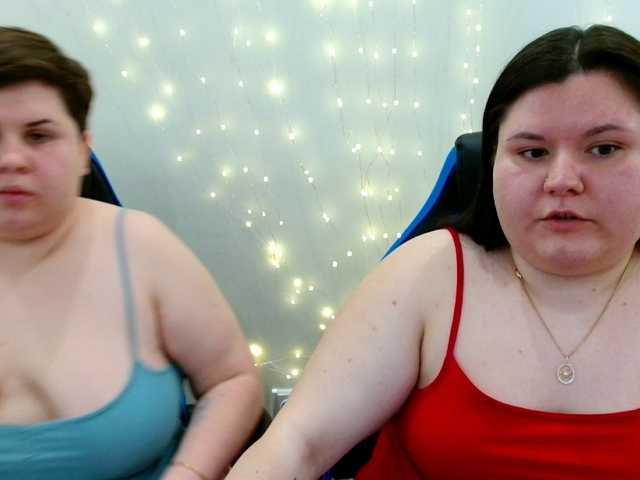 BeckyAndEllen's BongaCams show and profile