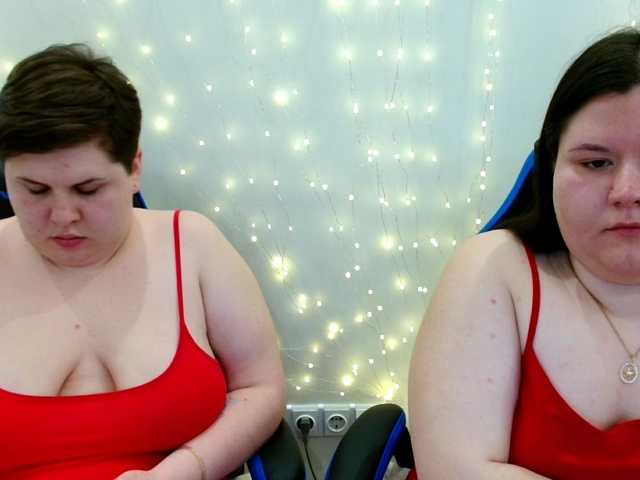 BeckyAndEllen's BongaCams show and profile