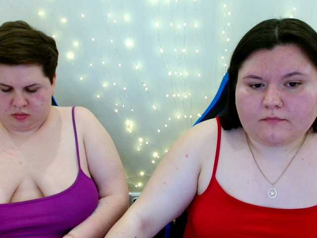 BeckyAndEllen's BongaCams show and profile