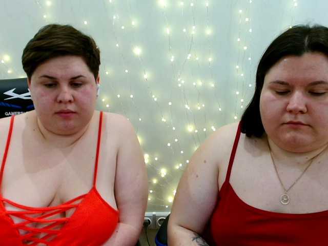 BeckyAndEllen's BongaCams show and profile