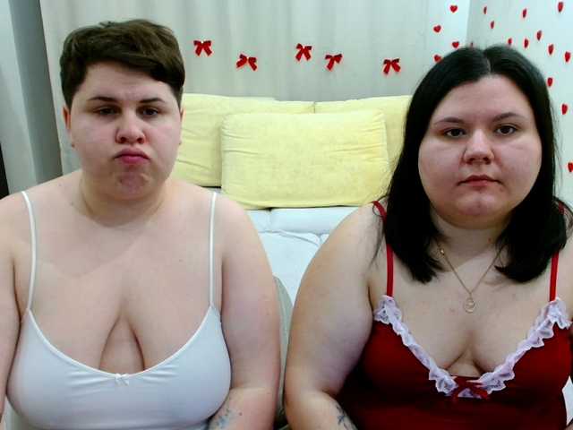 BeckyAndEllen live cam