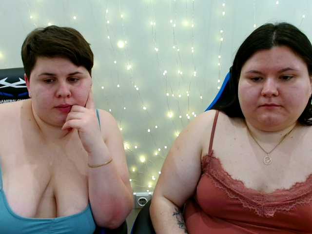 BeckyAndEllen Live Cam on BongaCams