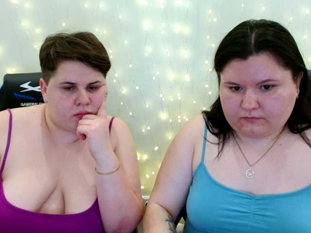BeckyAndEllen from BongaCams