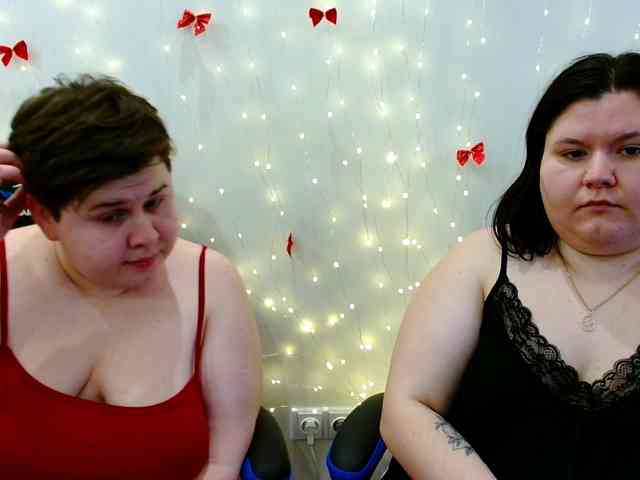 BeckyAndEllen webcam