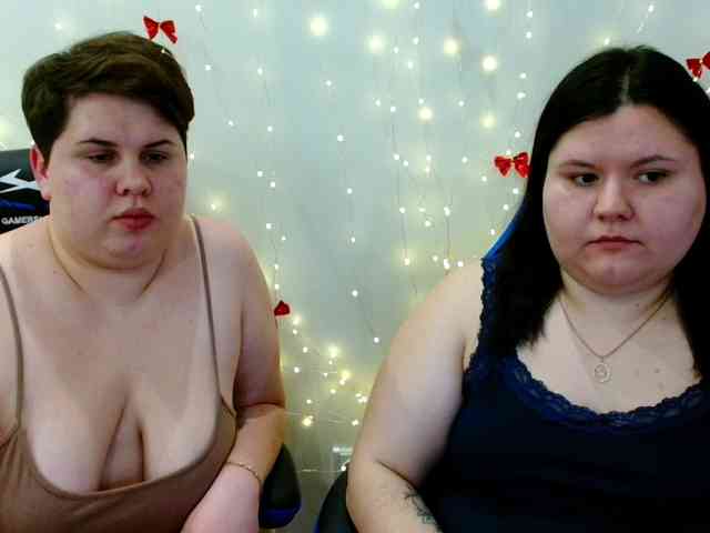 BeckyAndEllen webcam
