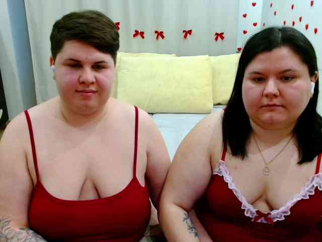 BeckyAndEllen webcam