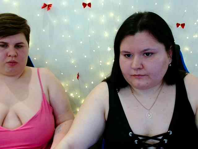 BeckyAndEllen webcam