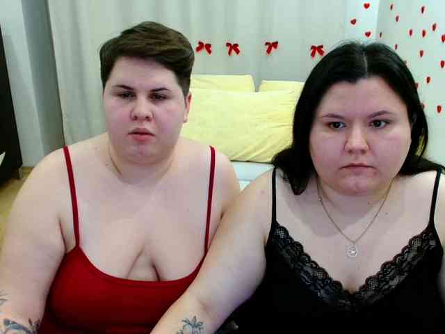 BeckyAndEllen webcam