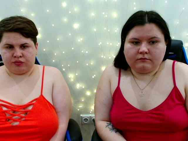 BeckyAndEllen webcam