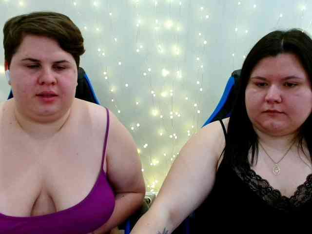 BeckyAndEllen webcam