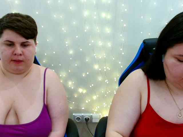 BeckyAndEllen webcam