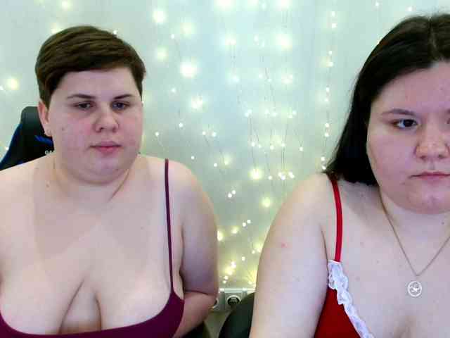 BeckyAndEllen webcam