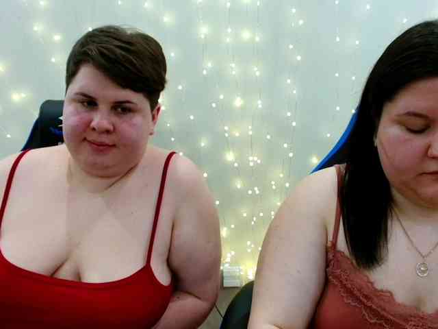 BeckyAndEllen webcam