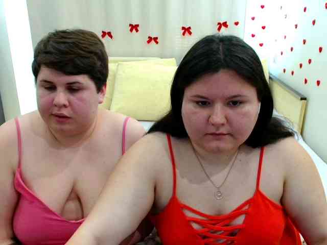 BeckyAndEllen webcam
