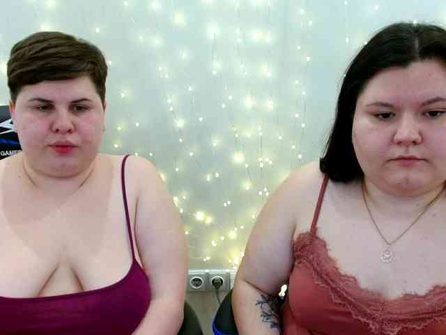 BeckyAndEllen webcam