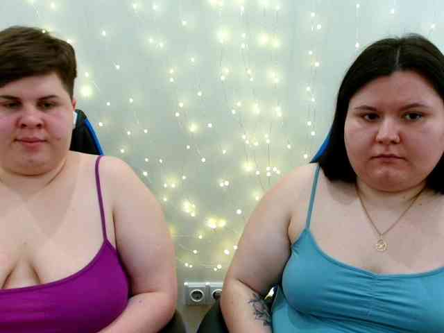 BeckyAndEllen webcam