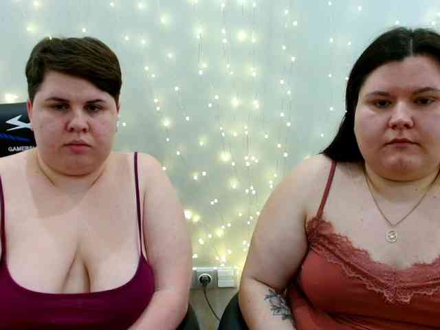 BeckyAndEllen webcam
