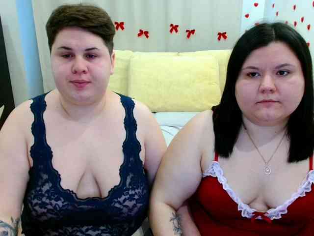 BeckyAndEllen webcam