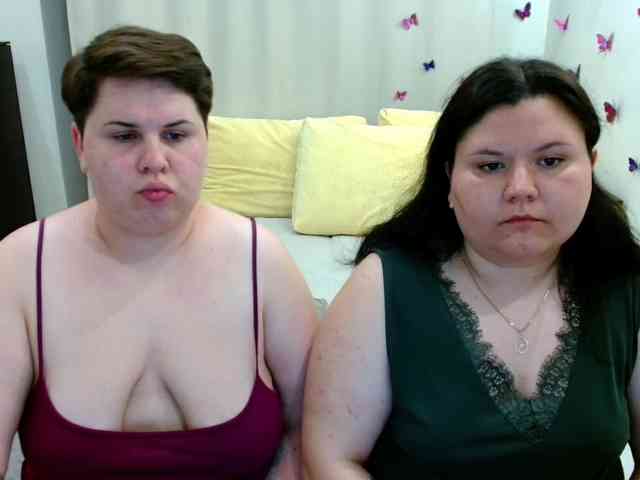 BeckyAndEllen webcam