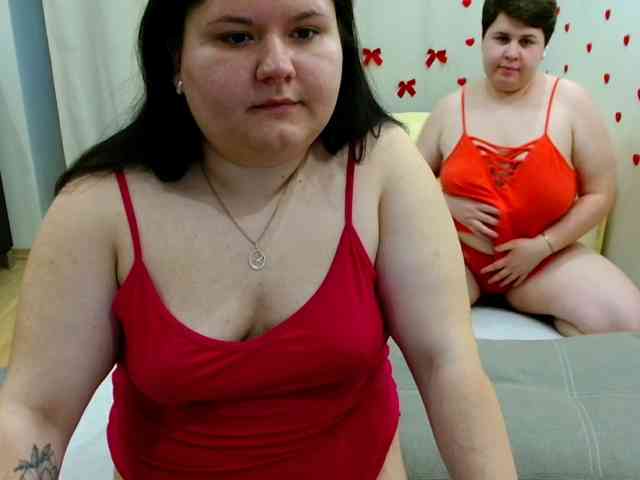 BeckyAndEllen webcam