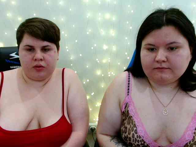 BeckyAndEllen webcam