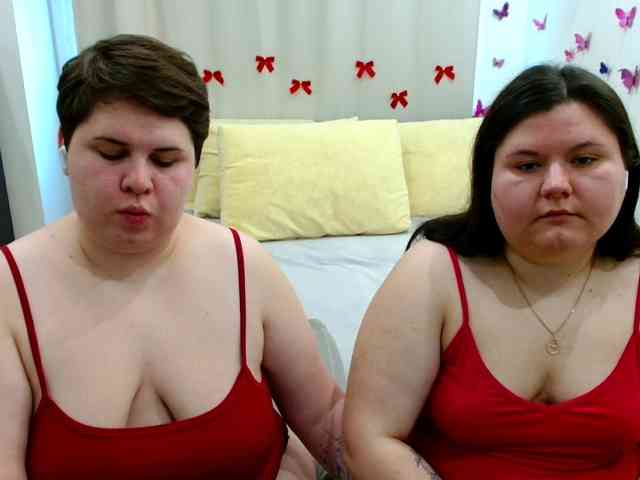 BeckyAndEllen webcam