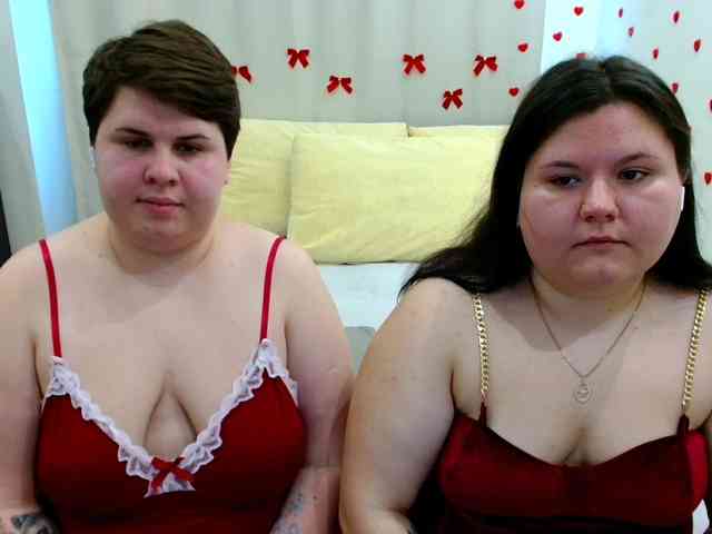 BeckyAndEllen webcam