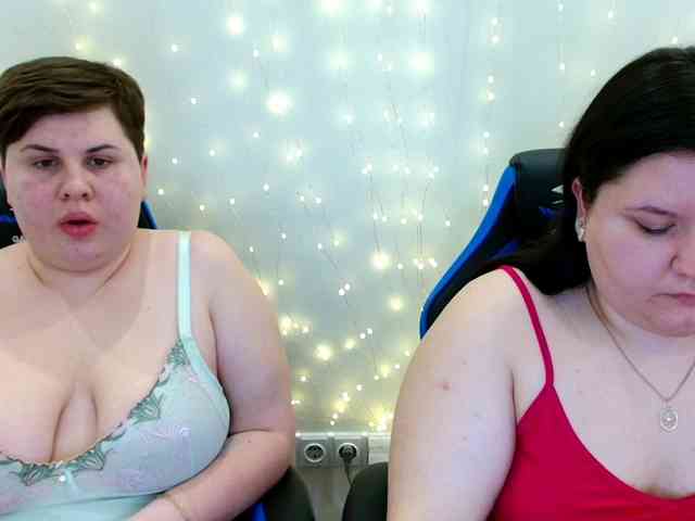 BeckyAndEllen webcam