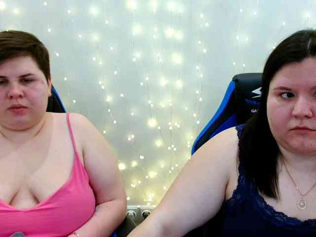 BeckyAndEllen webcam