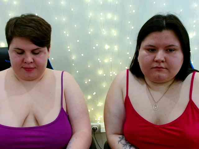 BeckyAndEllen webcam