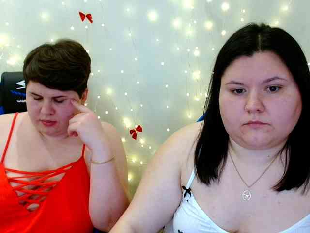 BeckyAndEllen webcam