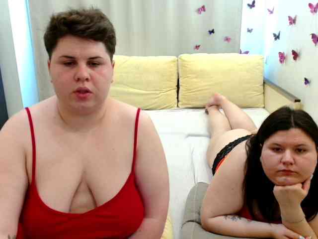 BeckyAndEllen webcam