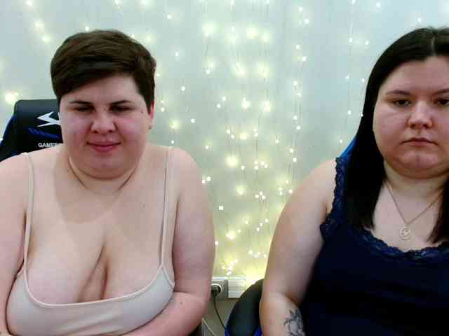 BeckyAndEllen webcam
