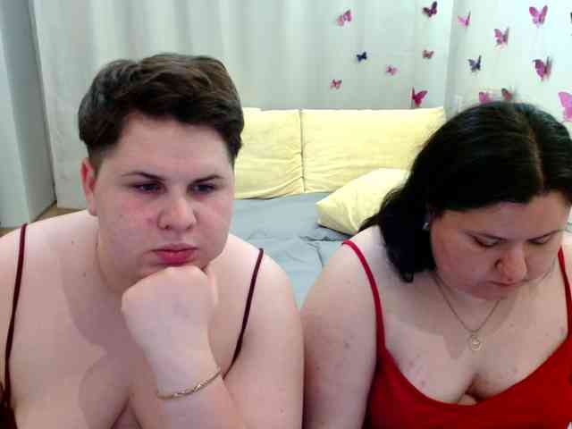 BeckyAndEllen webcam