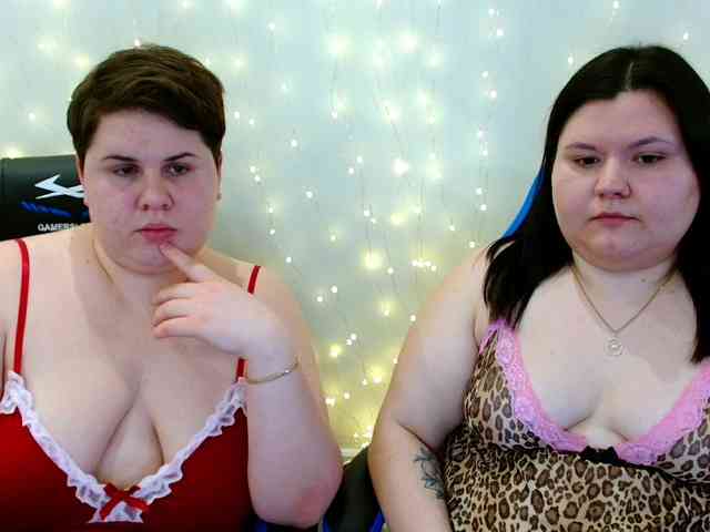 BeckyAndEllen webcam