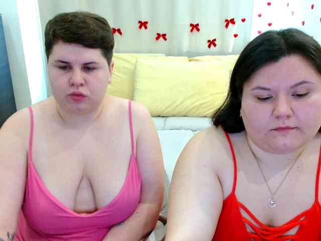 BeckyAndEllen webcam