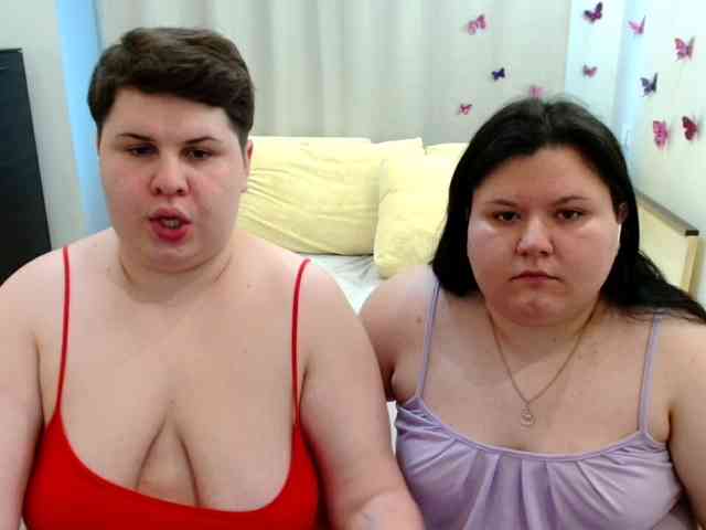 BeckyAndEllen webcam
