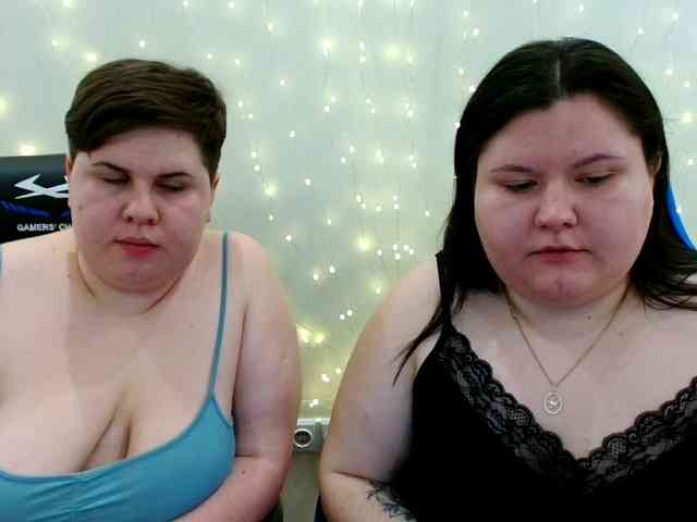 BeckyAndEllen Live Webcam on BongaCams