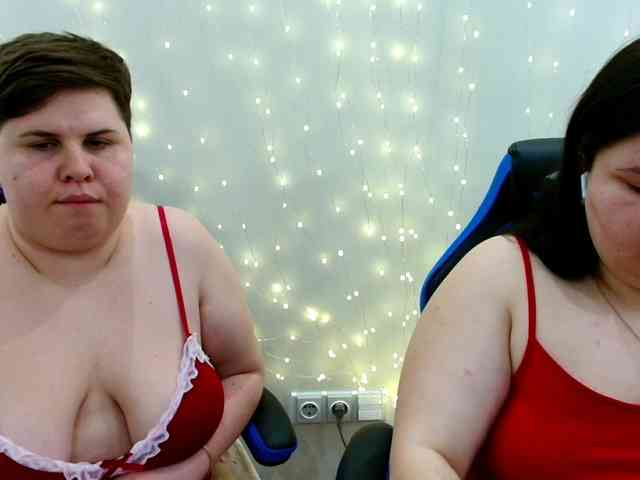 BeckyAndEllen webcam