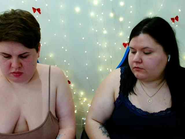 BeckyAndEllen webcam