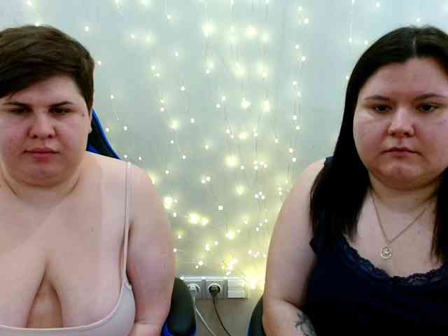 BeckyAndEllen webcam