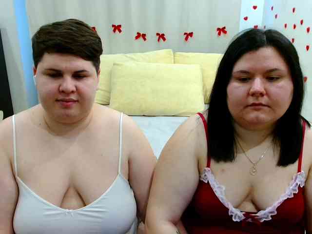 BeckyAndEllen webcam