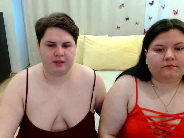 BeckyAndEllen webcam