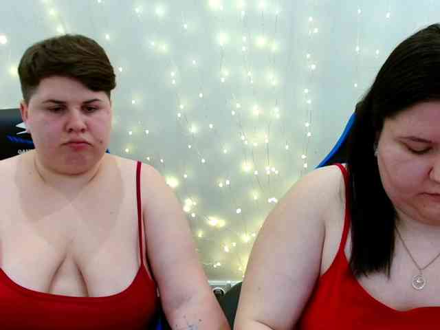BeckyAndEllen webcam